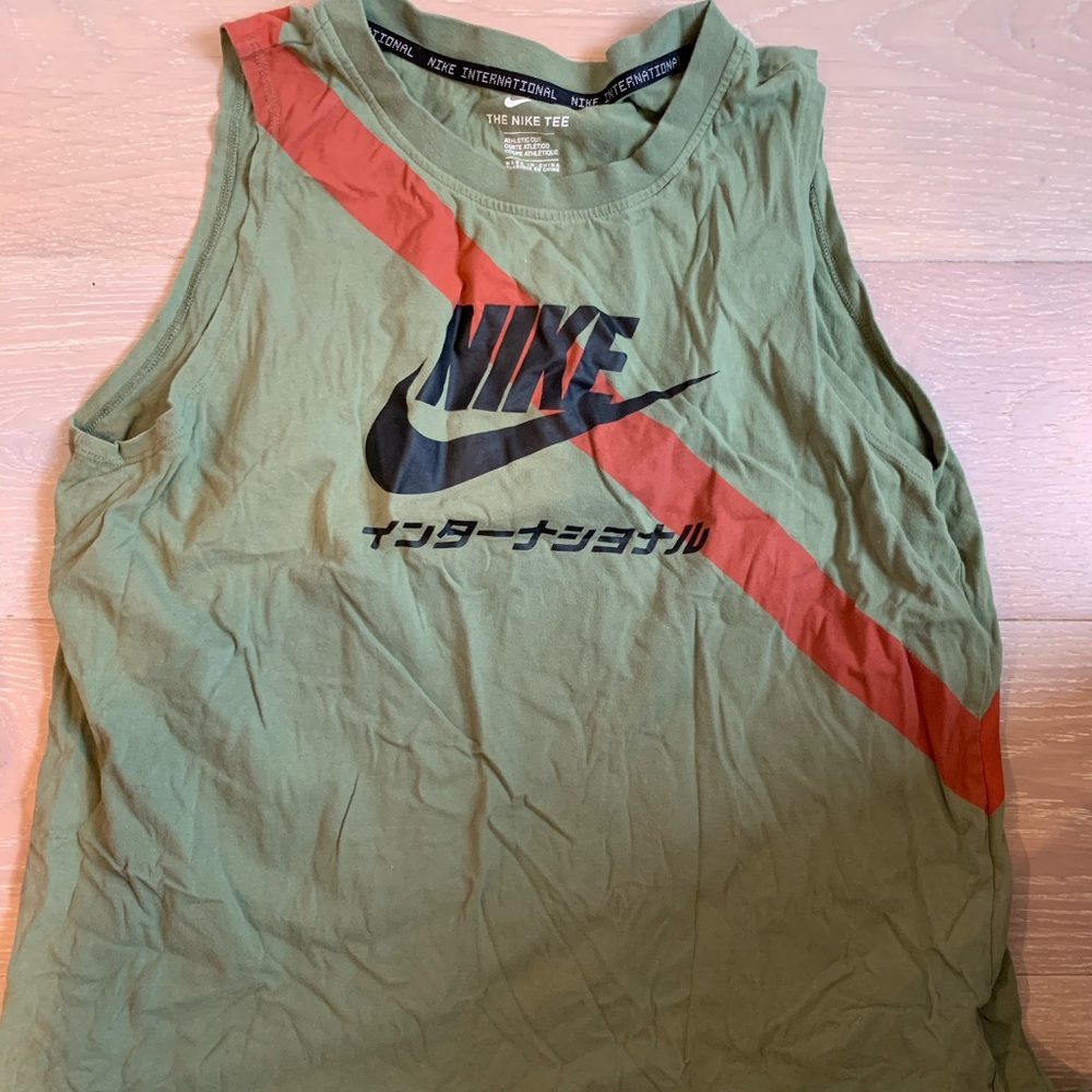 Nike workout tank